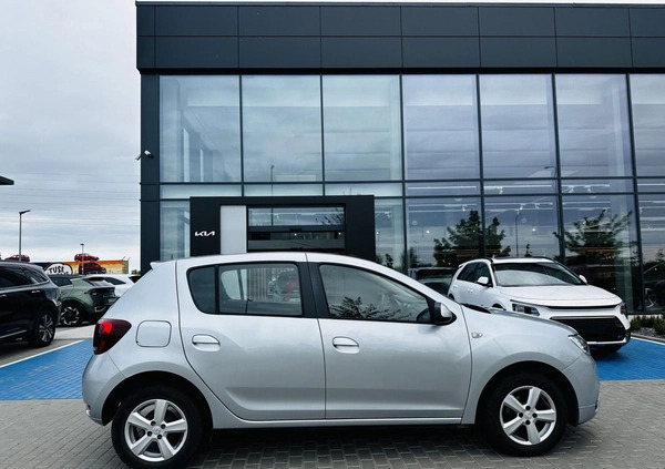 Dacia Sandero cena 38900 przebieg: 39100, rok produkcji 2019 z Gdańsk małe 106